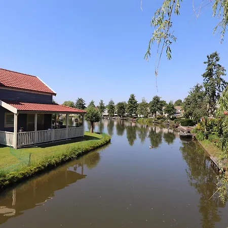 Vakantiehuis In South Holland With Private Jetty