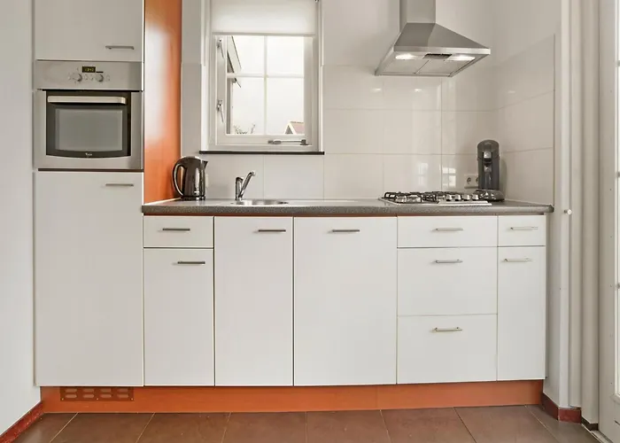 Tatil Evi In South Holland With Private Jetty Simonshaven