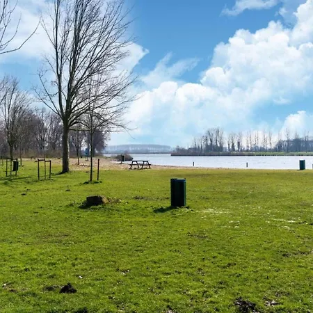 Dom wakacyjny In South Holland With Private Jetty *